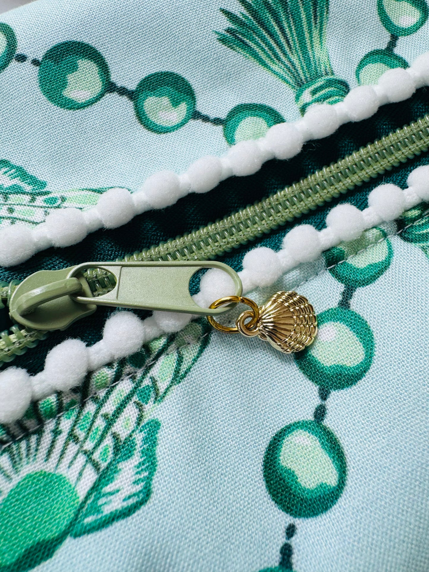 Green Shell and Pearl Mahjong Tile Bag