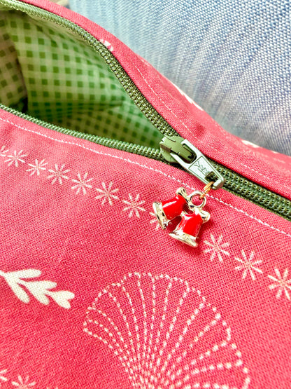 Red Coastal Faire Isle Mahjong Tile Bag