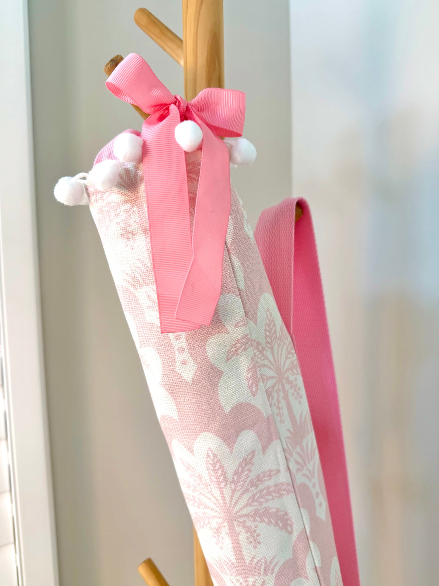 Dusty Pink Palm Mat Bag