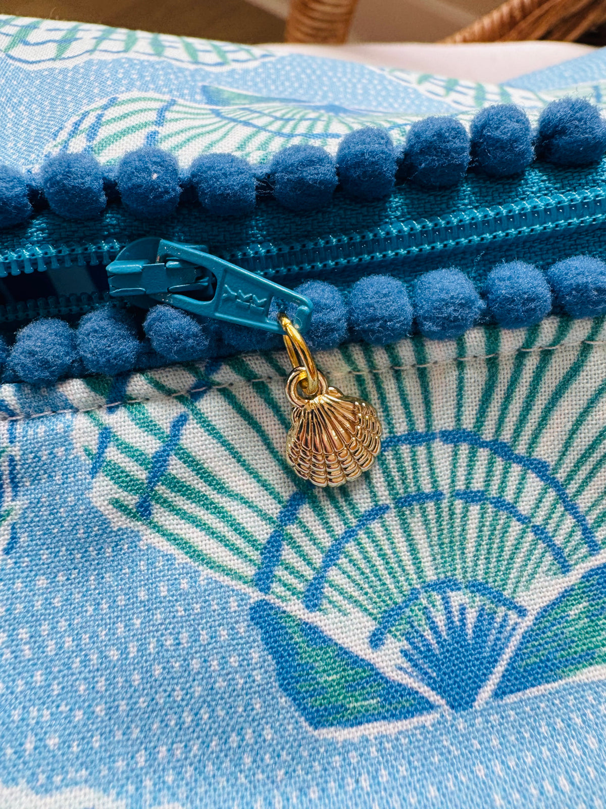Blue Shell Mahjong Tile Bag