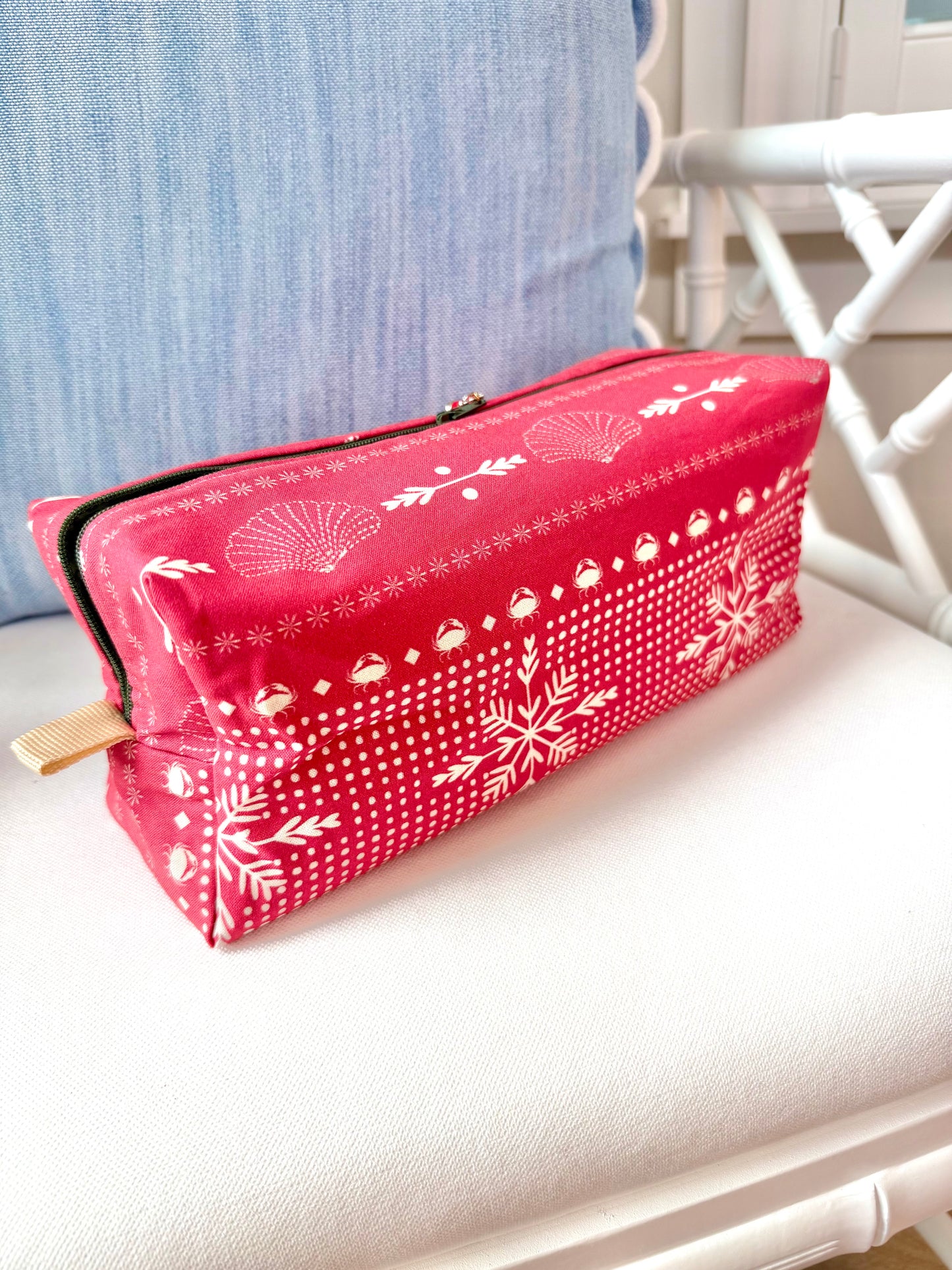 Red Coastal Faire Isle Mahjong Tile Bag