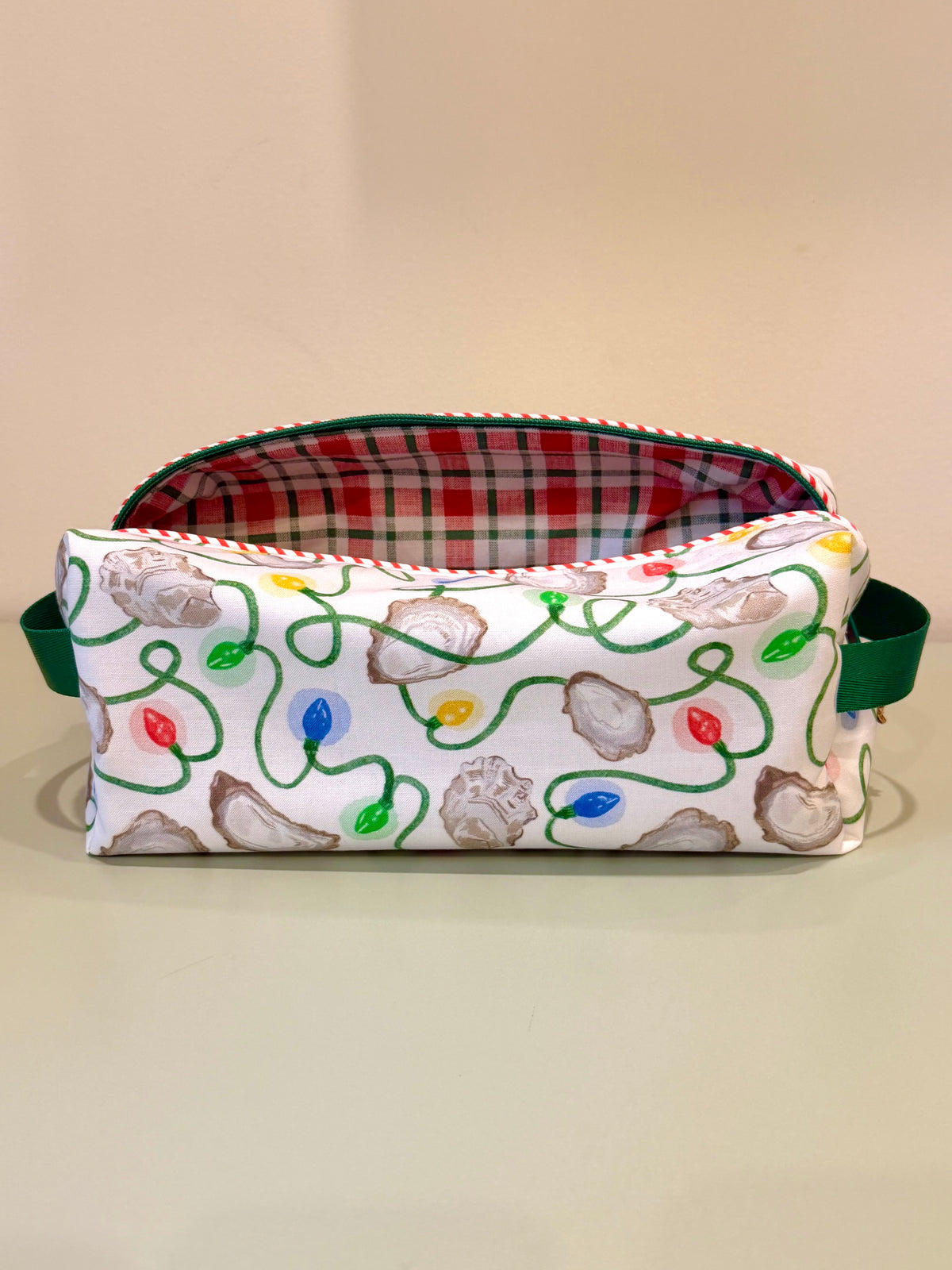 Bright Oysters Mahjong Tile Bag
