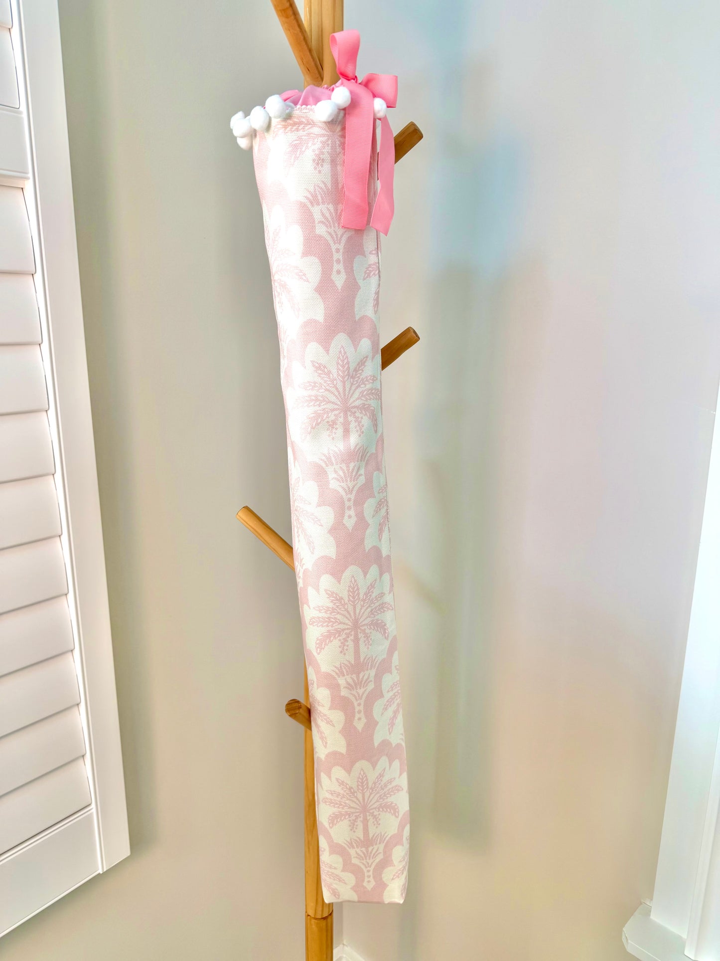 Dusty Pink Palm Mat Bag