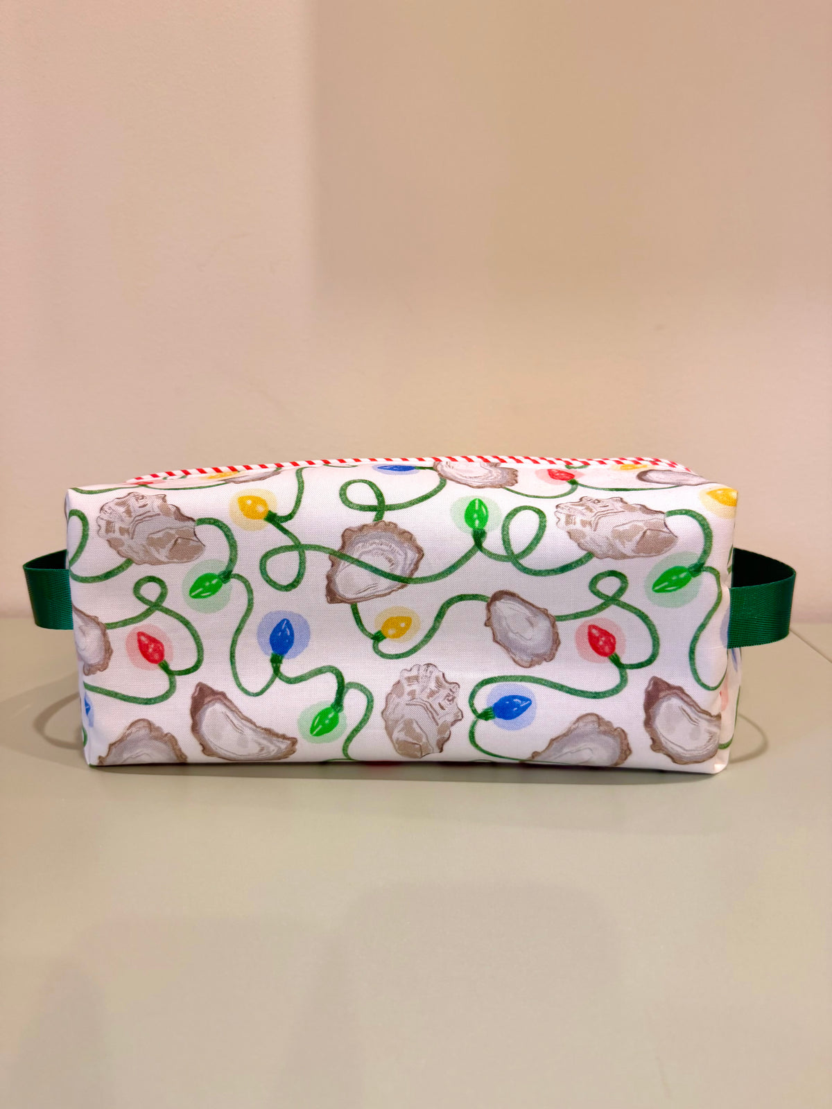 Bright Oysters Mahjong Tile Bag
