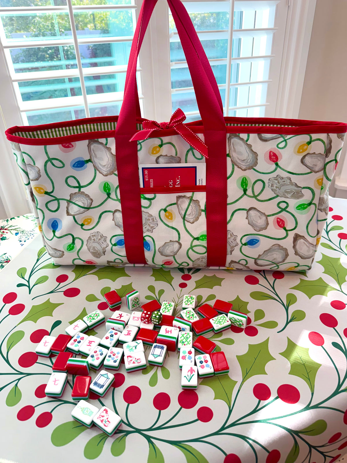 Mahjong Carryall Tote - Bright Oysters