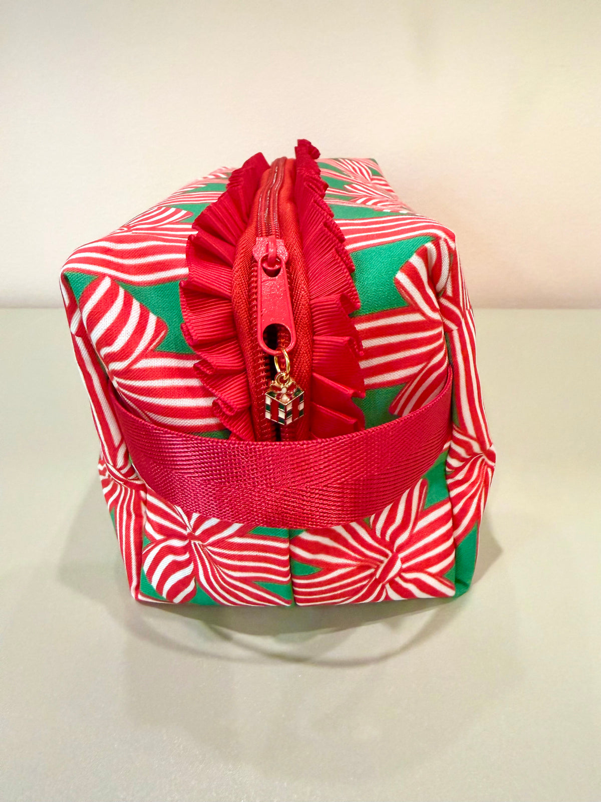 Christmas Ribbons Mahjong Tile Bag - Red