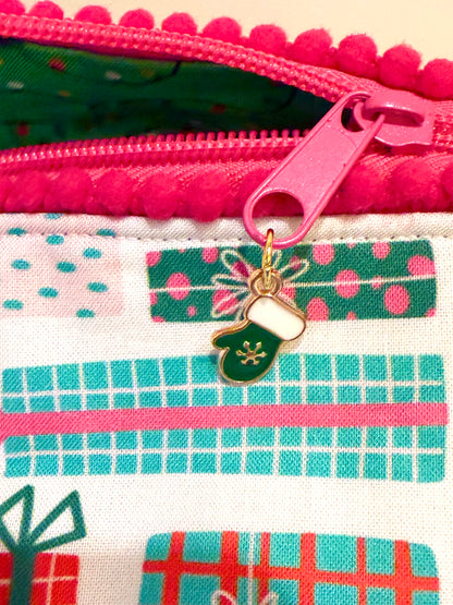 Holiday Gifts Mahjong Tile Bag - White